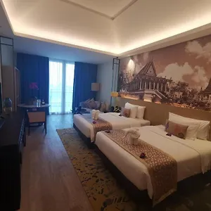 5* Отель Nanhai International